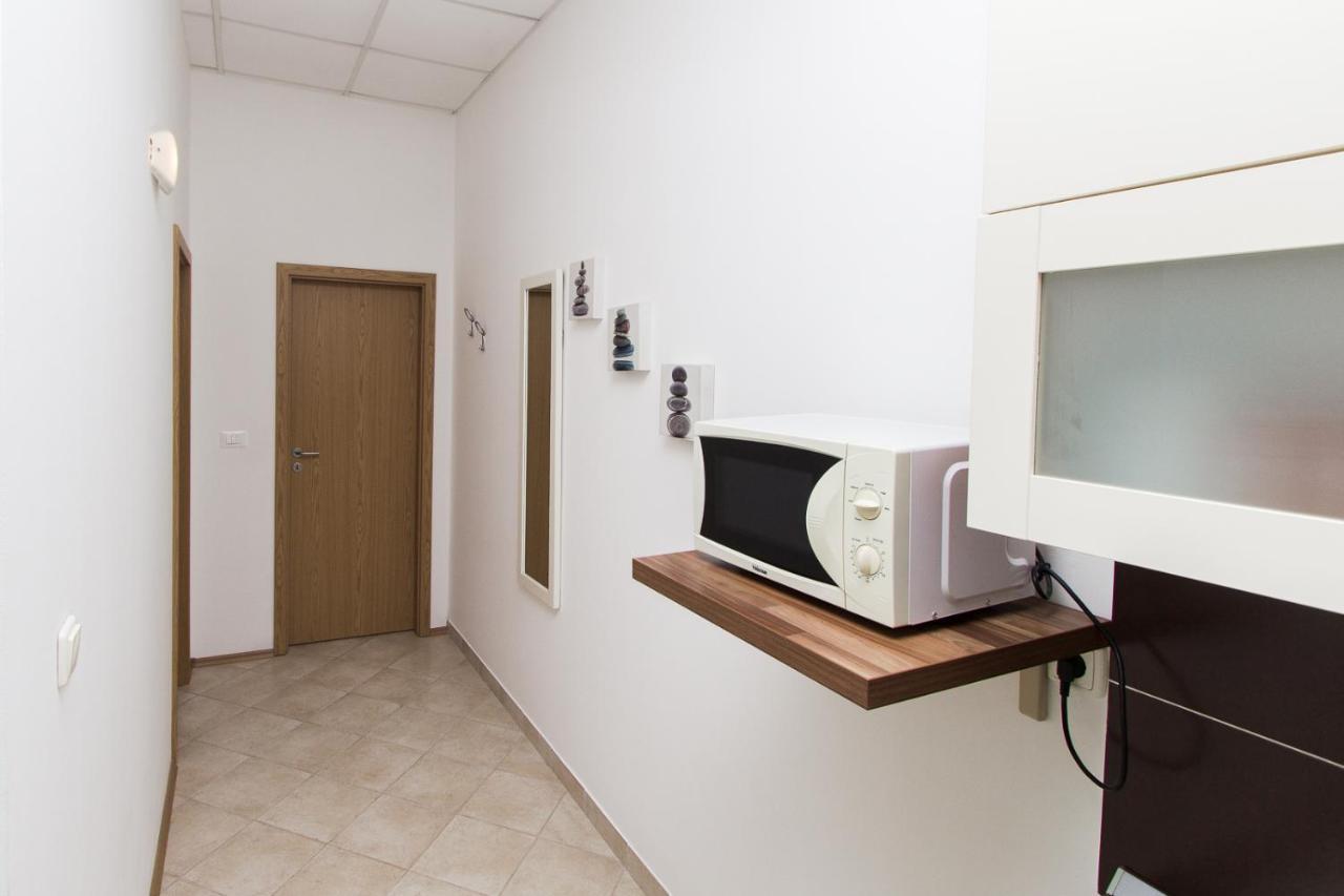 Apartments Lupus Vodice Eksteriør billede