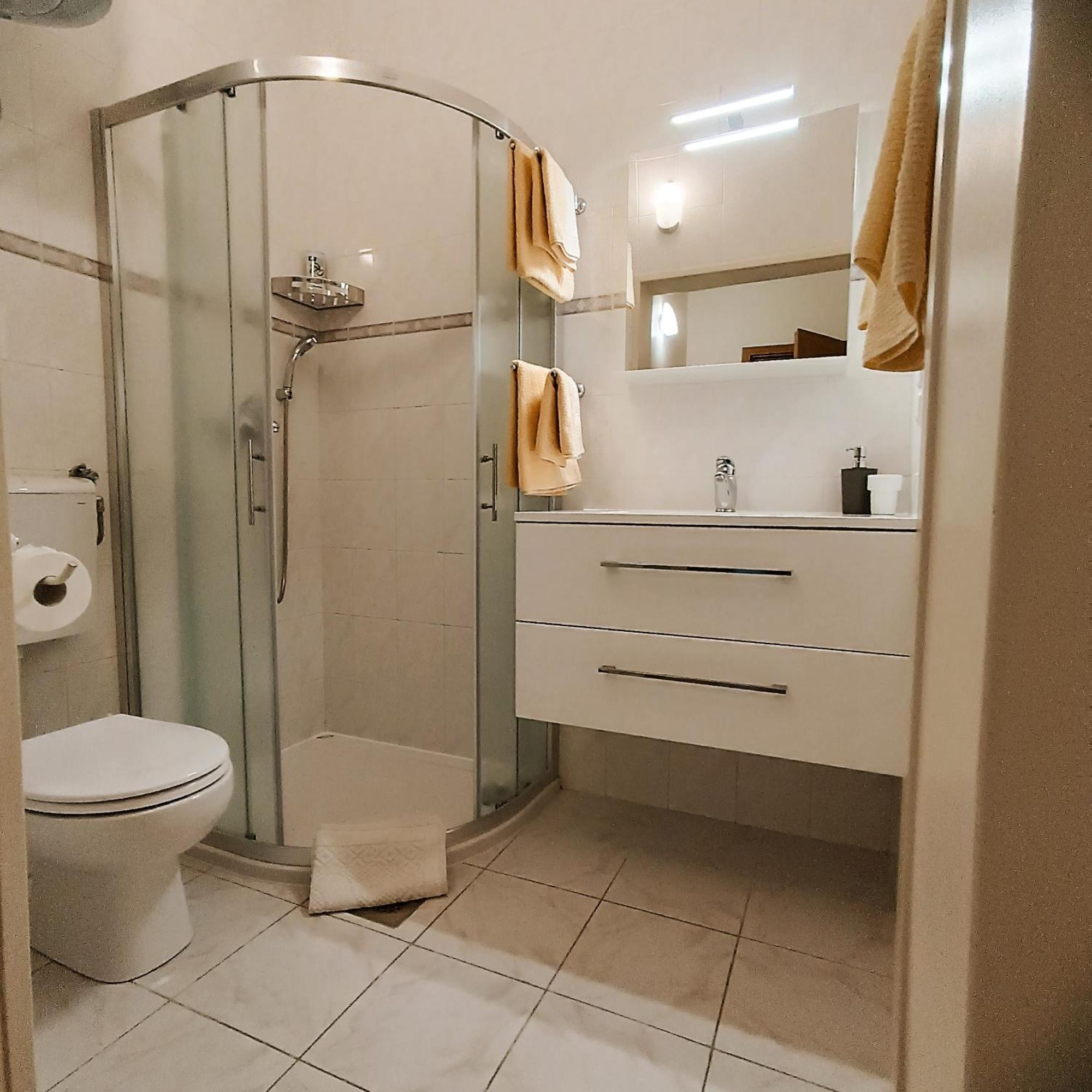 Apartments Lupus Vodice Værelse billede